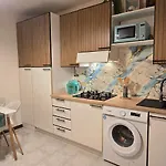 Stellamare Apartment *